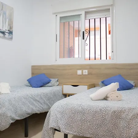 Beachfront Family Retreat, Marina D'or Apartment